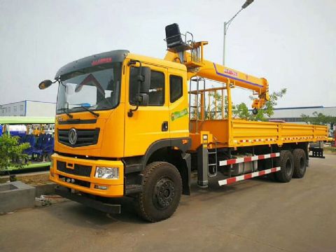 點(diǎn)擊查看詳細(xì)信息<br>標(biāo)題：12噸前二后八隨車吊 閱讀次數(shù)：2063