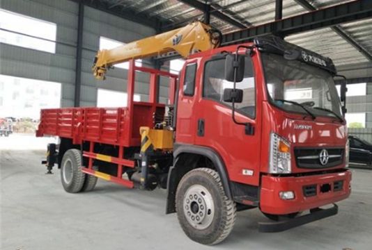 點(diǎn)擊查看詳細(xì)信息<br>標(biāo)題：5噸大運(yùn)隨車吊 閱讀次數(shù)：2396