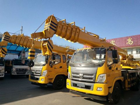 點(diǎn)擊查看詳細(xì)信息<br>標(biāo)題：12噸福田汽車吊 閱讀次數(shù)：2366