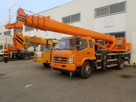 點(diǎn)擊查看詳細(xì)信息<br>標(biāo)題：16噸唐駿汽車吊 閱讀次數(shù)：2391